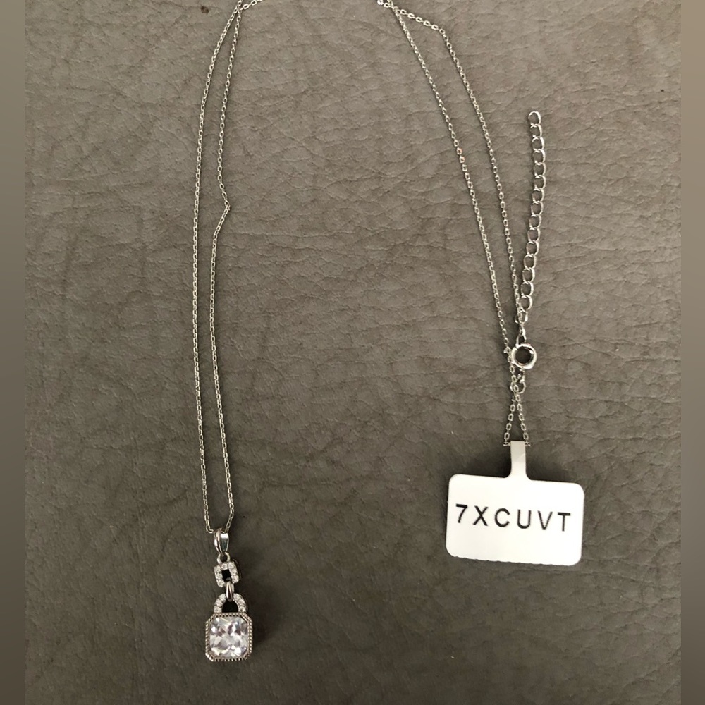 Charmed Aroma | Necklace